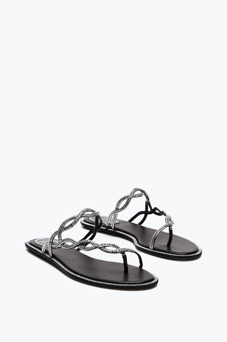 BRAID BLACK FLAT SANDAL 10