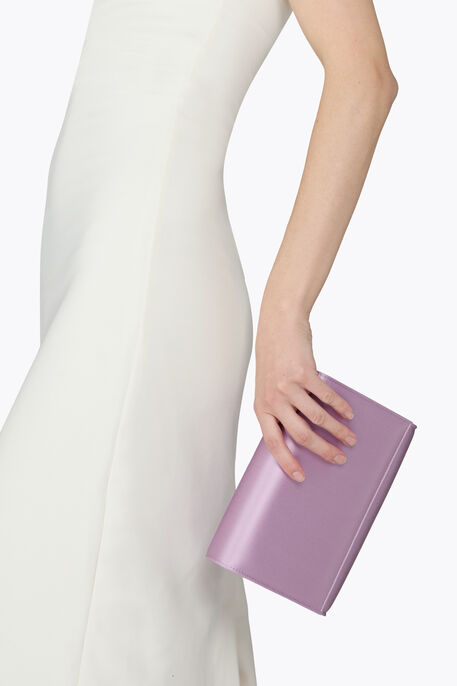 BABY LILAC CLUTCH
