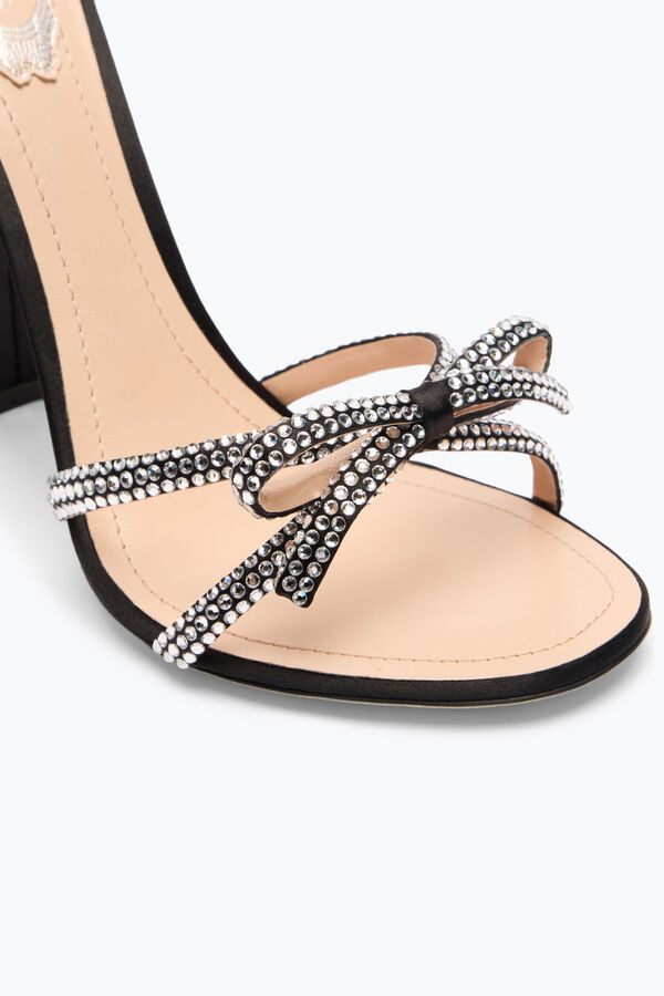 NICOLE BLACK SANDAL 105