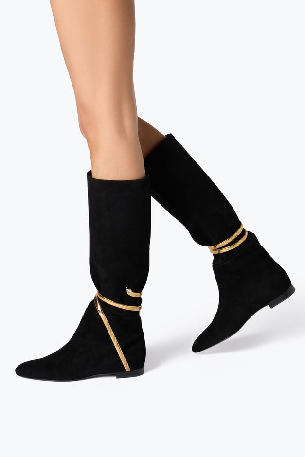 Juniper Soft Boot In Black Suede 20