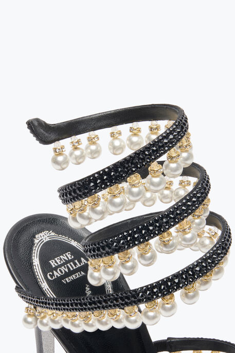CHANDELIER BLACK SANDAL WITH PEARLS 105