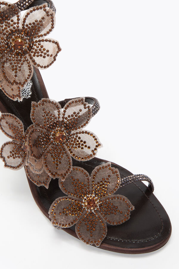 FLORIANE DARK BROWN SATIN/JET SILVER FLARE S SANDAL