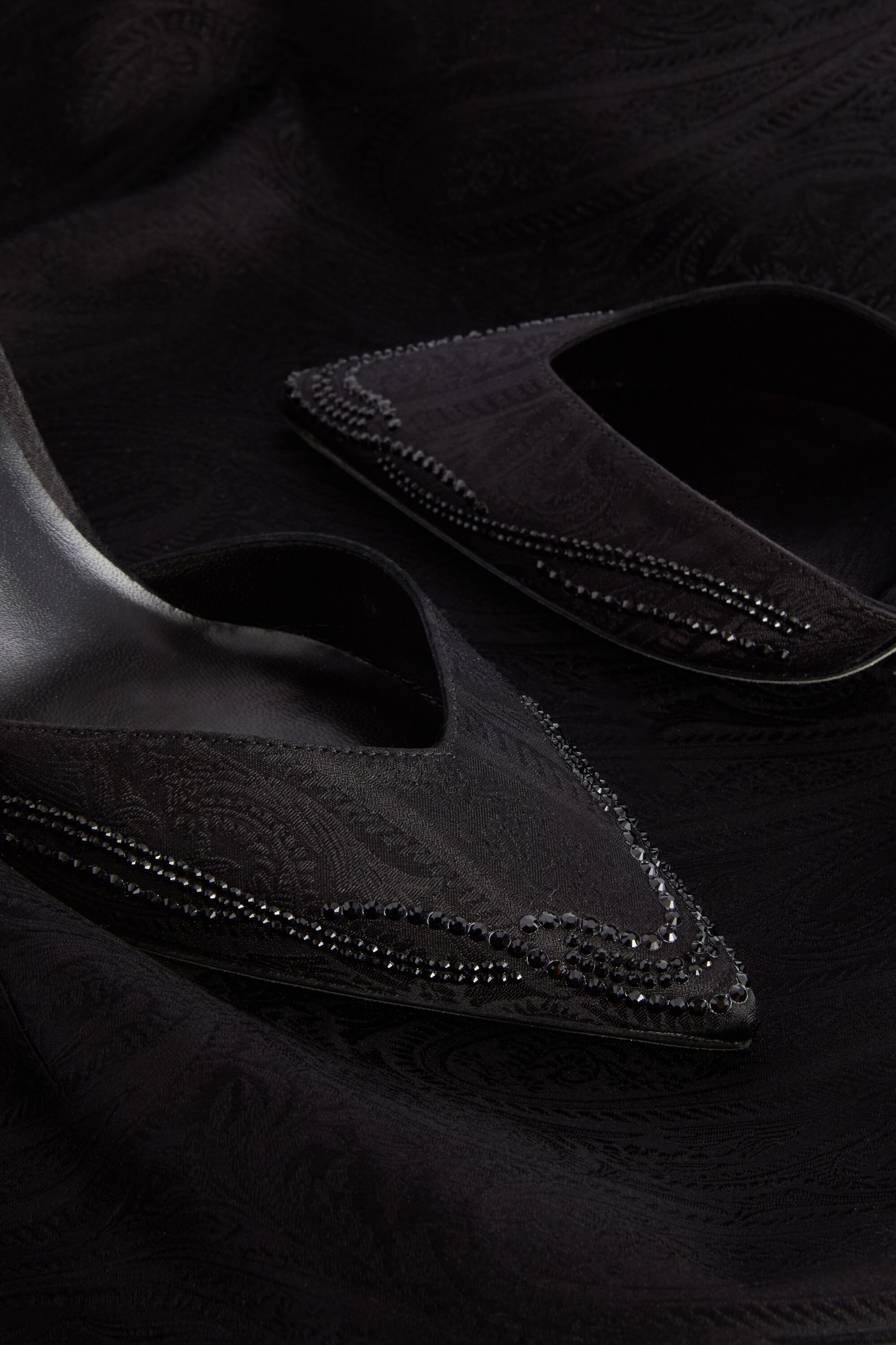 Jeweled Pumps with Crystals | Rene Caovilla®