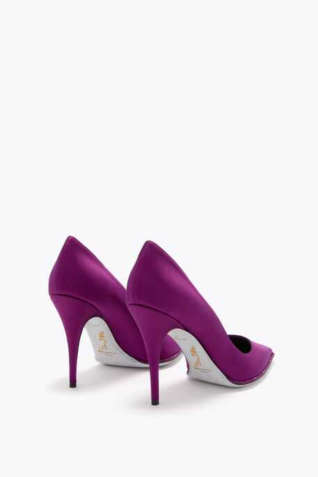 TAYLOR CRIMSON PUMP 100