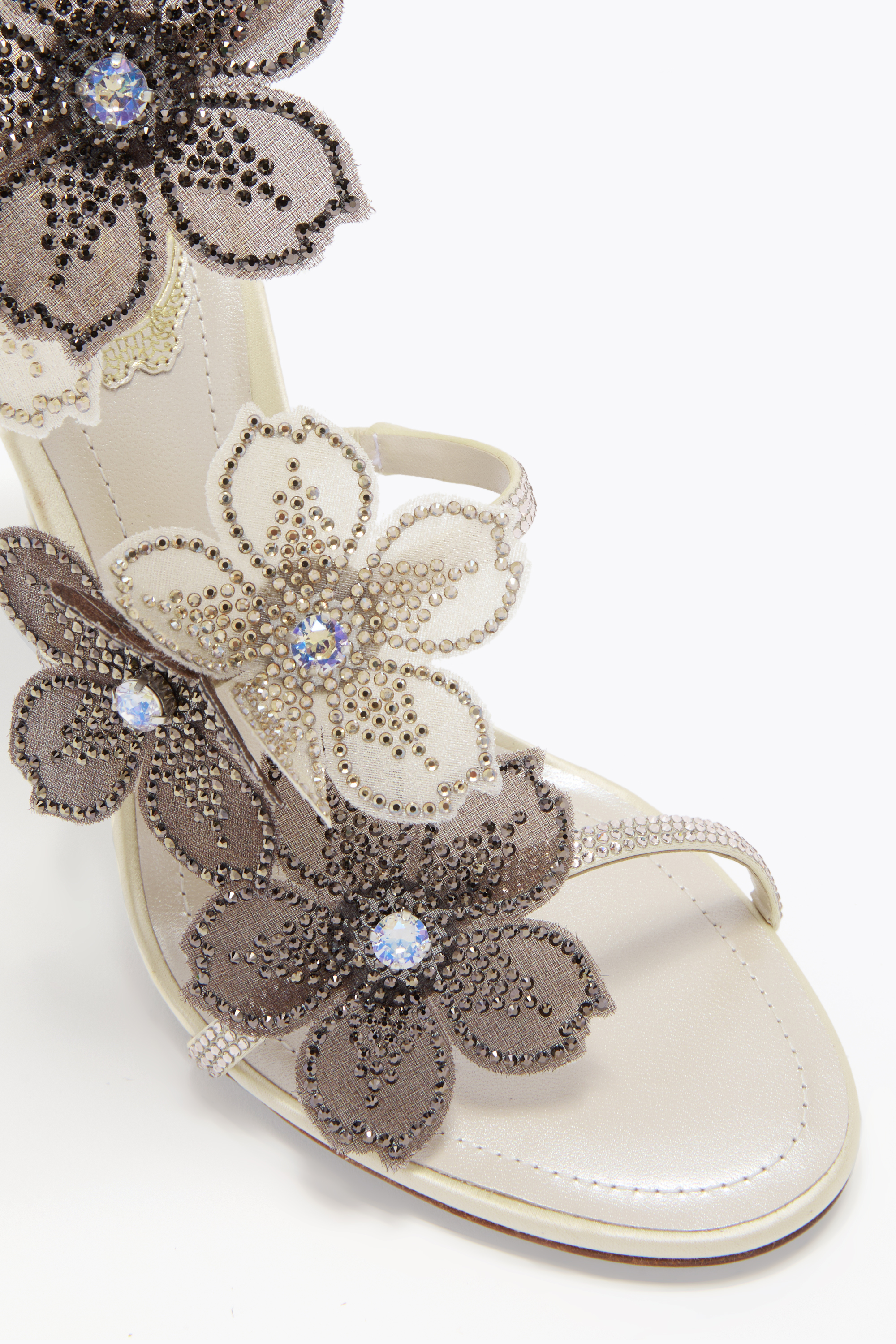 René Caovilla Peach Flower Ivory And Grey Sandal 105 In White